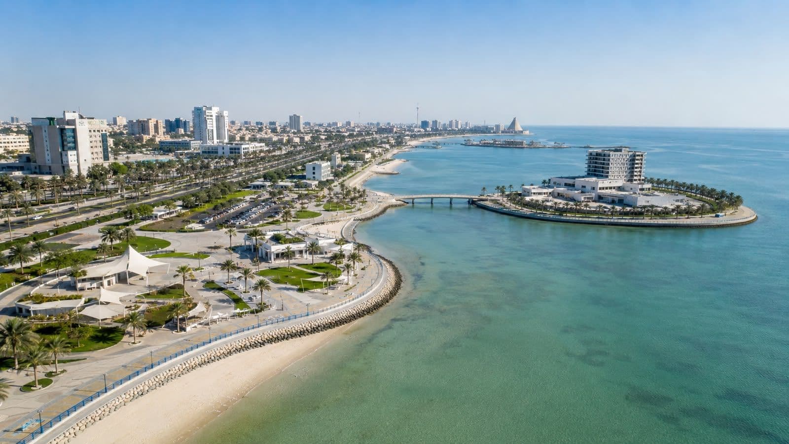 Dammam’s waterfront along the Arabian Gulf, featuring scenic promenades, turquoise waters, and the city’s modern coastal skyline.